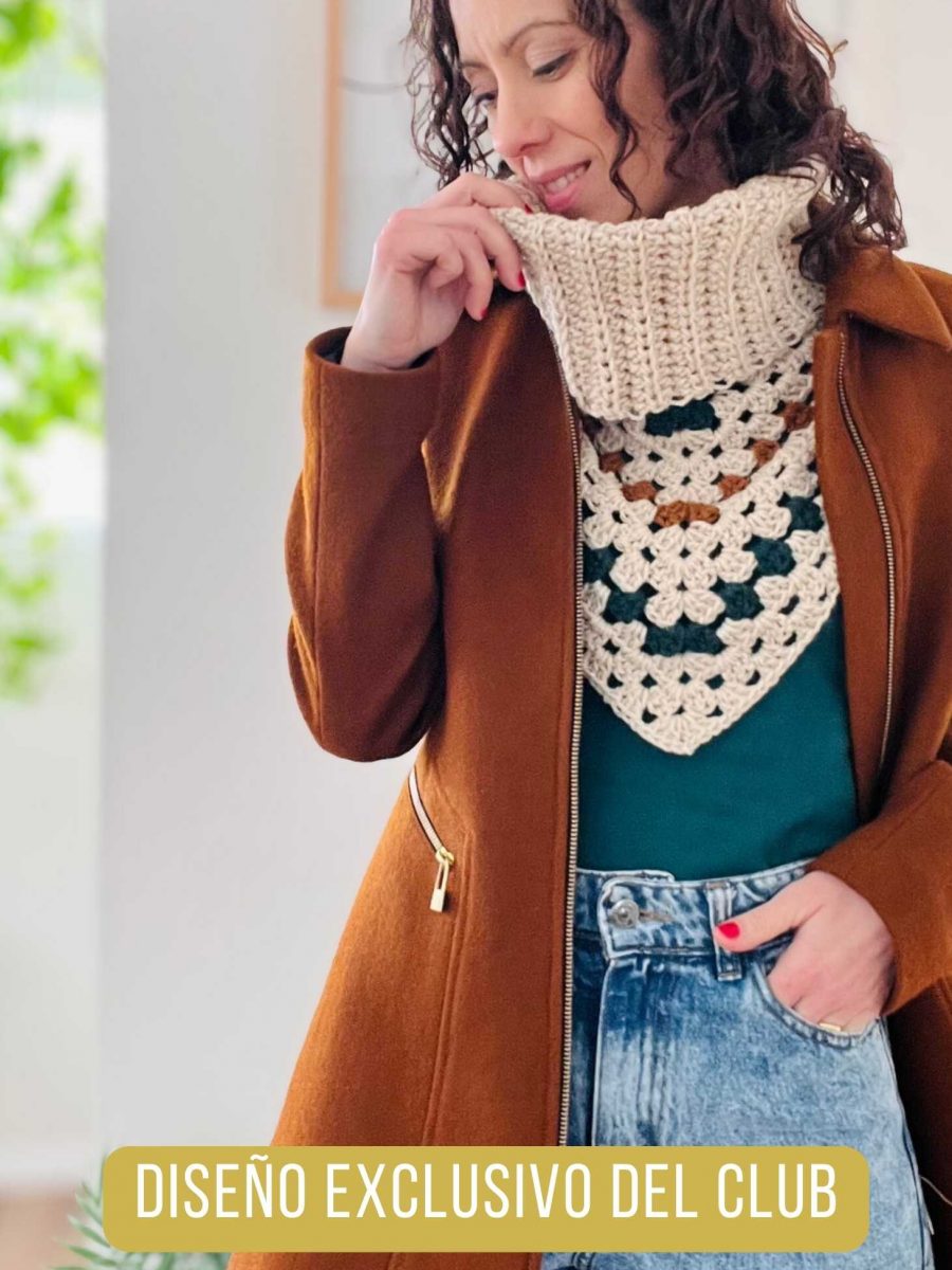 Mini Poncho - Construcción Top Down & Sin Costuras